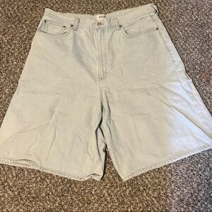 Agolde baggy V denim shorts size 33